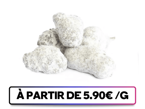 Ice Rock disponible sur greenbuds.fr - Une fleur indoor enrobée de wax et roulée dans un concentré de CBD pur à 98 % pour une expérience CBD intense.